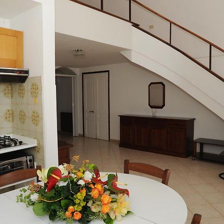 Holiday'S Beach Aparthotel Ventimiglia Zewnętrze zdjęcie